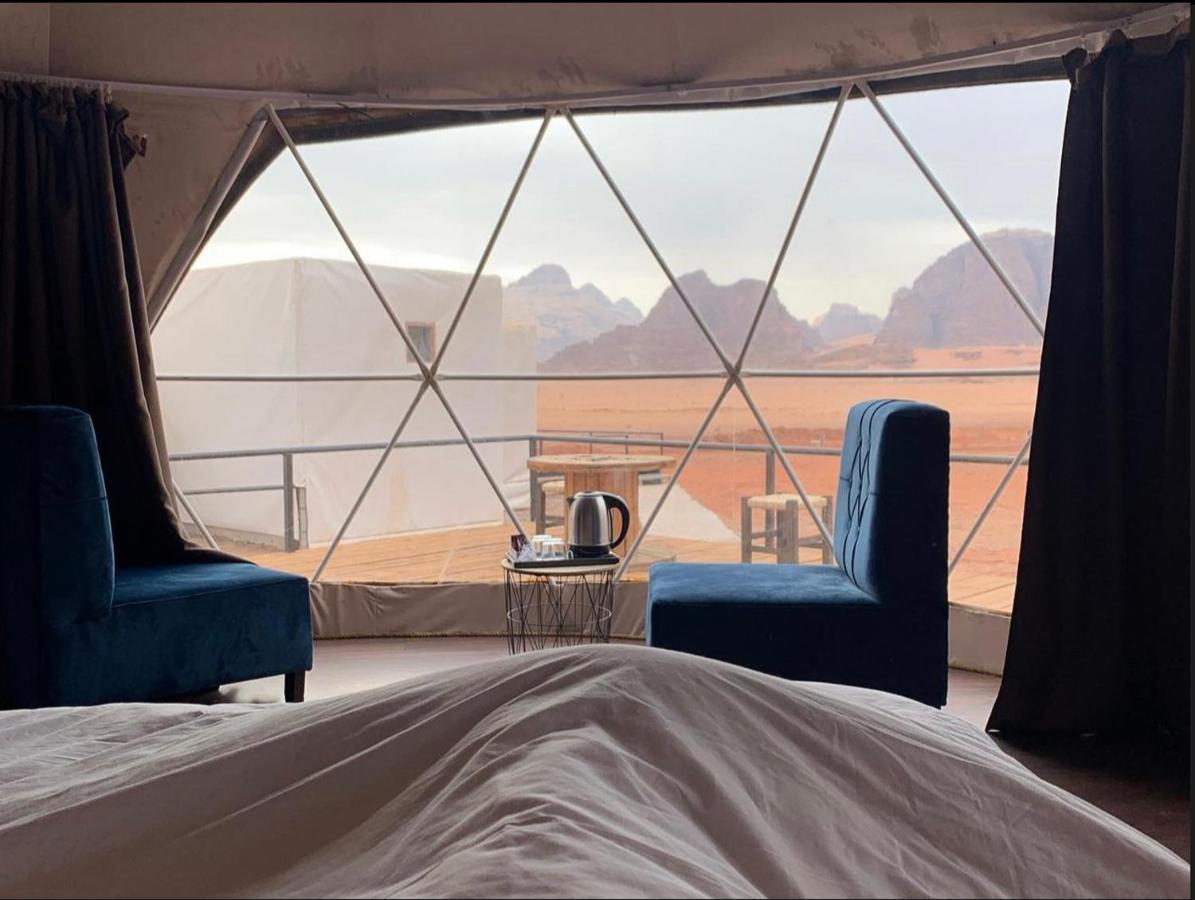 Sun Luxury Camp &Tour Apartment Wadi Rum Exterior photo